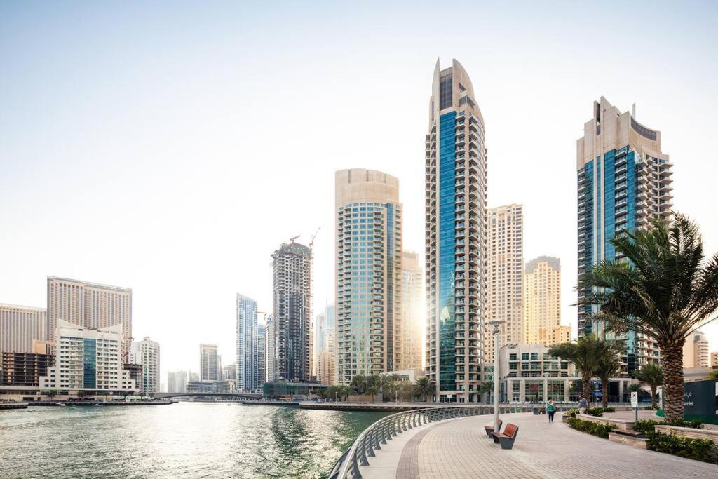 Cozy 1br In Marina Near And Metro Station * Dubai